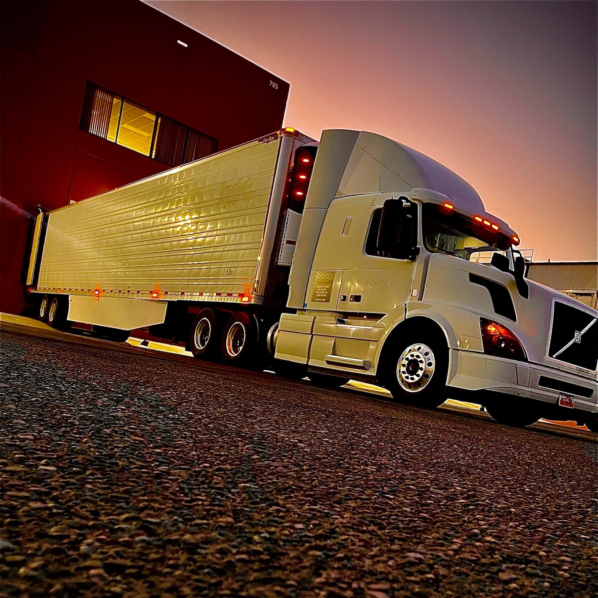 Beehive Logistics & Storage