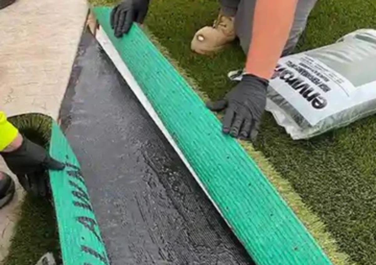 SYNLAWN